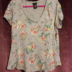 Ladies Torrid Grey V-Neck T-Shirt w/ Floral Print Size 1  1X equivalent